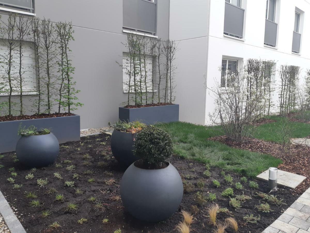 Le Carre Des Fleurs Apartment Strasbourg Exterior foto